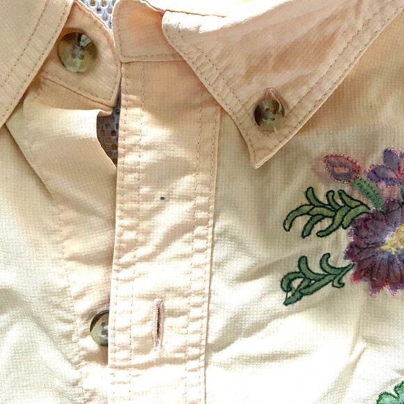 Redington Embroidered Button Down Long Sleeve Women Fishing UPF 30 Shirt Sz M - Picture 14 of 14